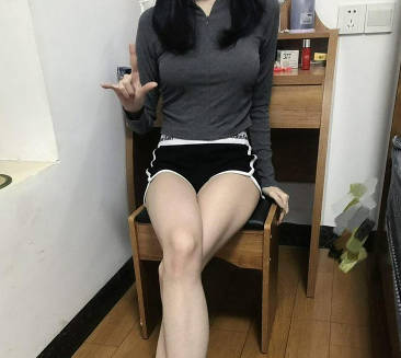 海角社区・爱穿瑜伽裤的表妹