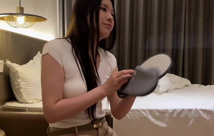 杏吧原创・今天花3000约了一个长发御姐・史莱姆